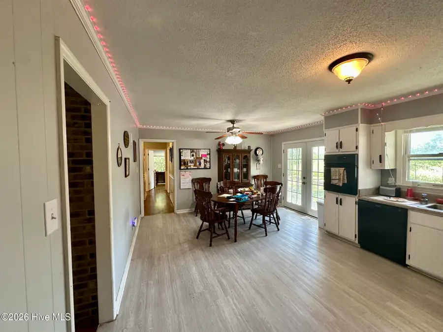 1073 Old Baker Road, Maxton, NC 28364 - #2