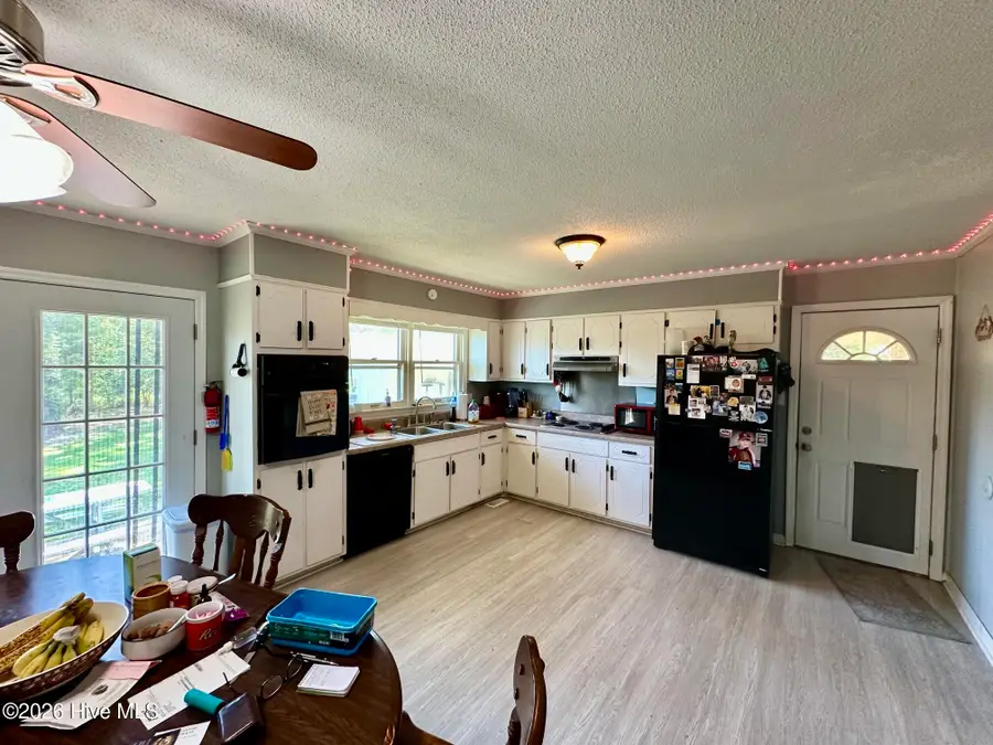 1073 Old Baker Road, Maxton, NC 28364 - #3