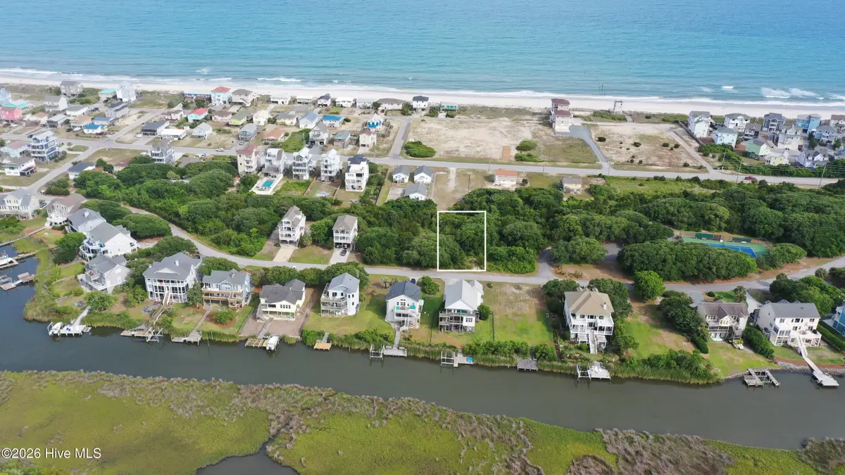 116 Old Village Lane, North Topsail Beach, NC 28460 - #1