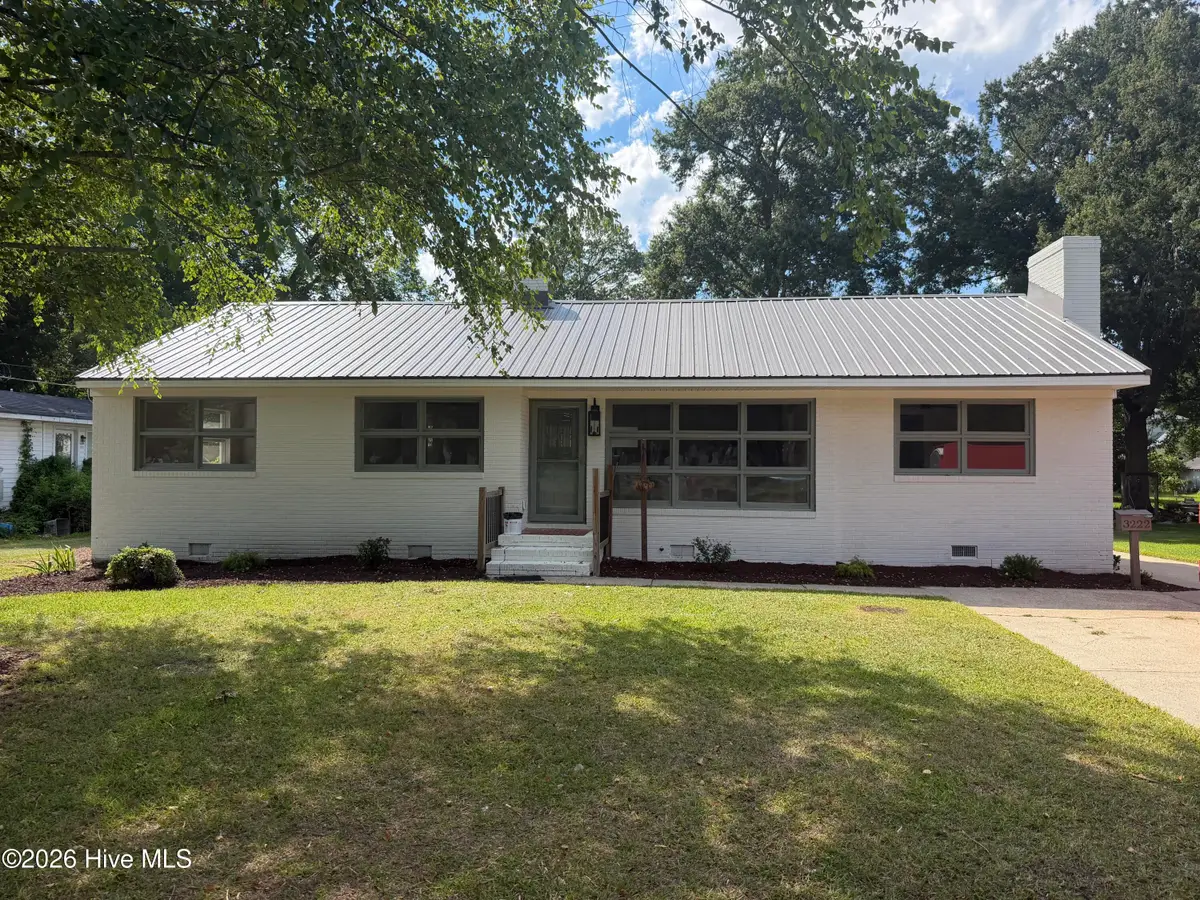 3222 N Contentnea Street, Farmville, NC 27828 - #1