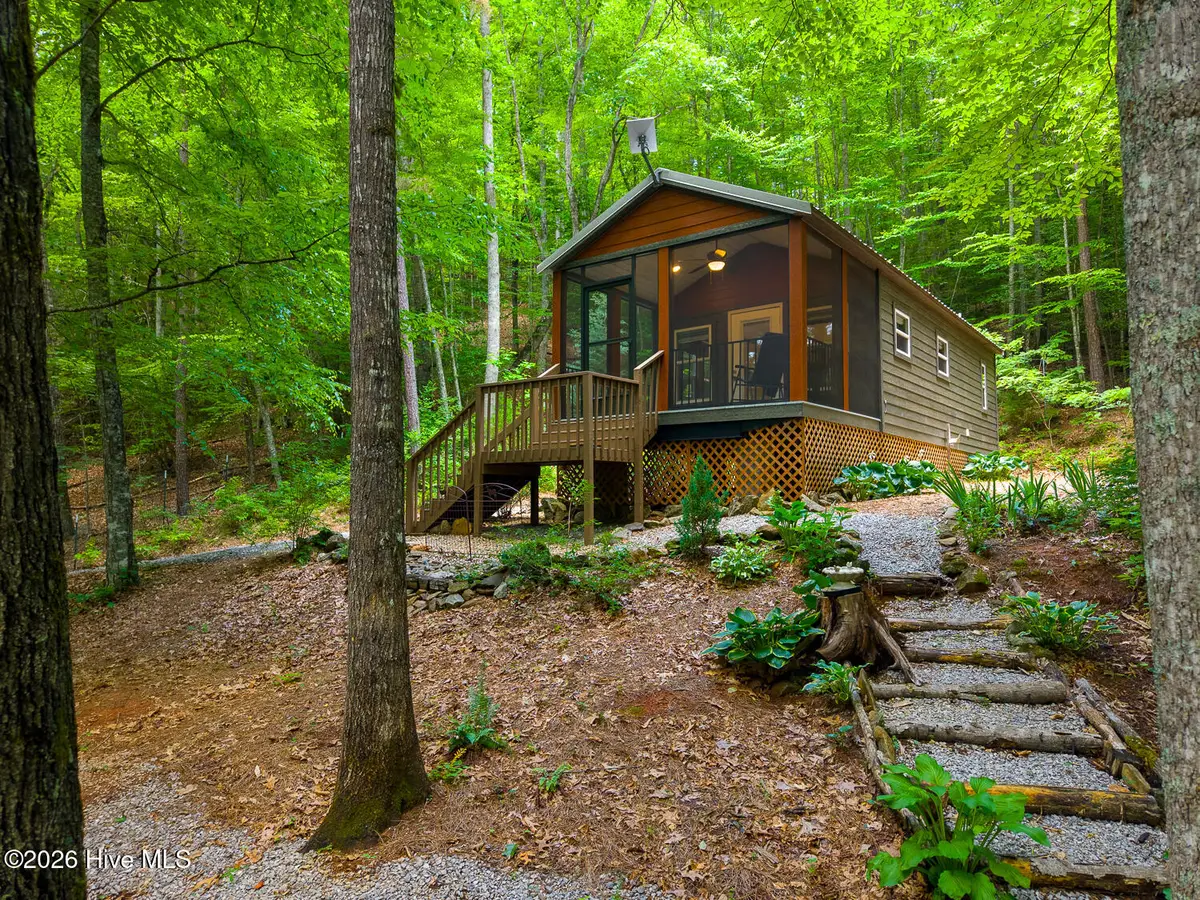243 Jonquil Woods Road, Franklin, NC 28734 - #1