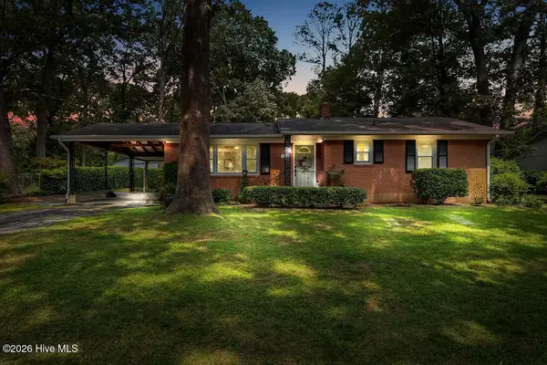 4332 Lakeside Drive, Fayetteville, NC 28311