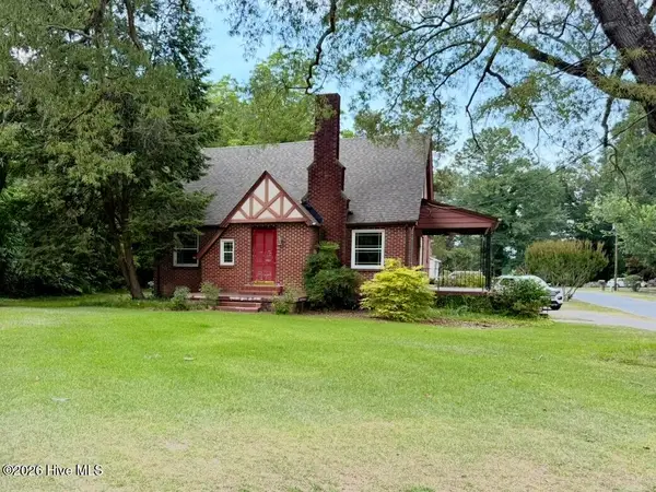 301 W Harper Street, Snow Hill, NC 28580
