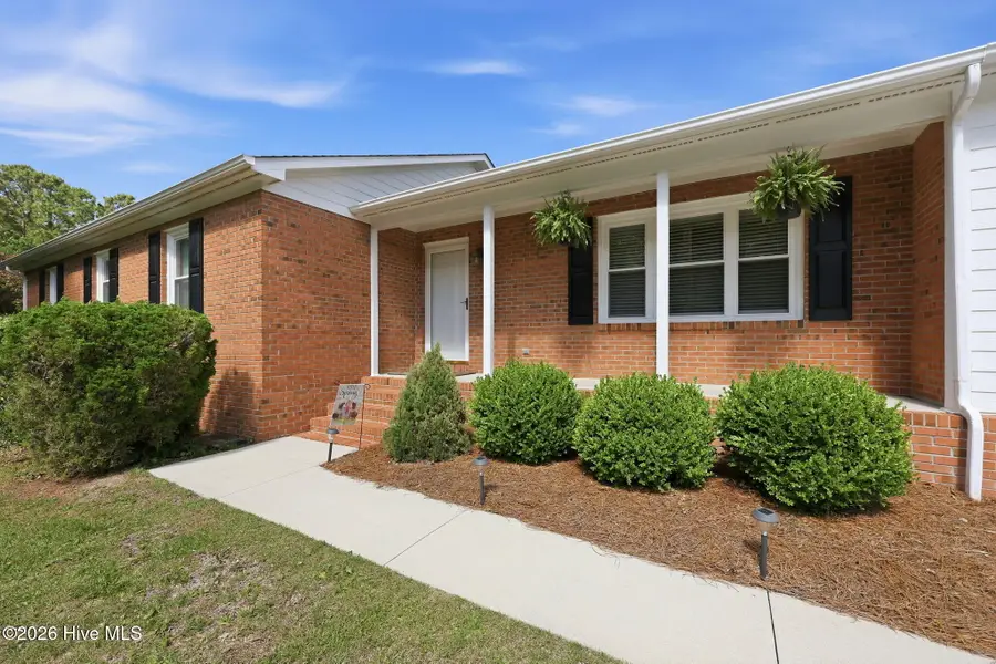 626 W Firetower Road, Swansboro, NC 28584 - #2
