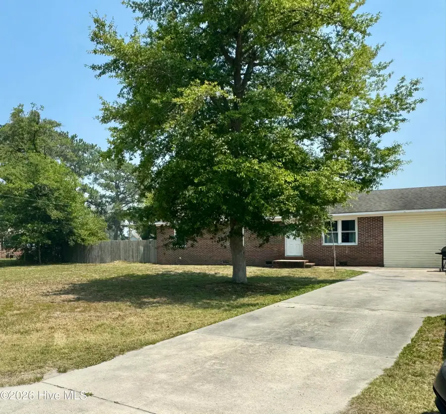 403 Oregon Trail, Hubert, NC 28539 - #2