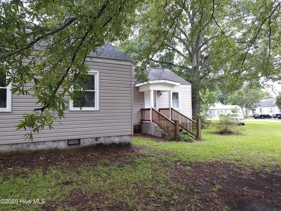 515 Jefferson Avenue, New Bern, NC 28560 - #3