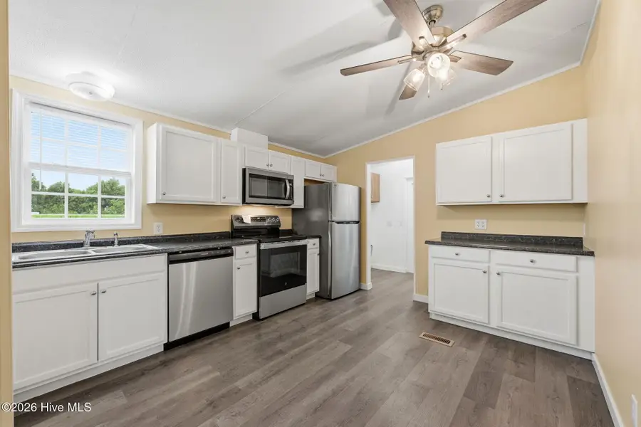 405 Lynchfield Drive, New Bern, NC 28560 - #2