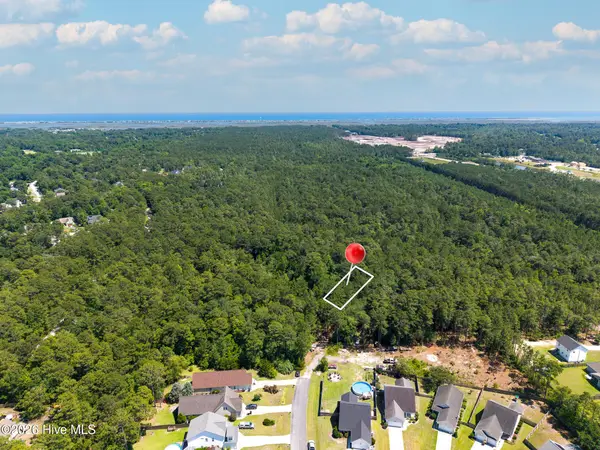 000 Leeward Lane, Hampstead, NC 28443