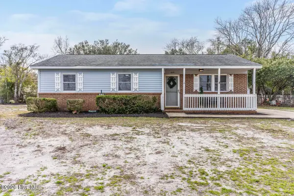 209 Cathay Road, Wilmington, NC 28412