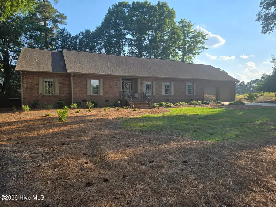 5050 Country Club Drive N, Wilson, NC 27896 - #2