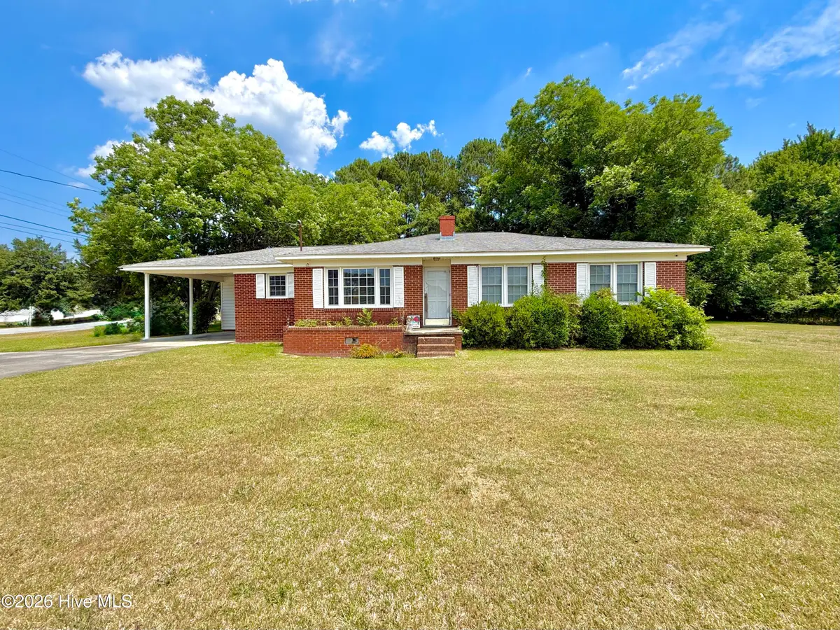 355 Camellia Street, Kinston, NC 28504 - #1