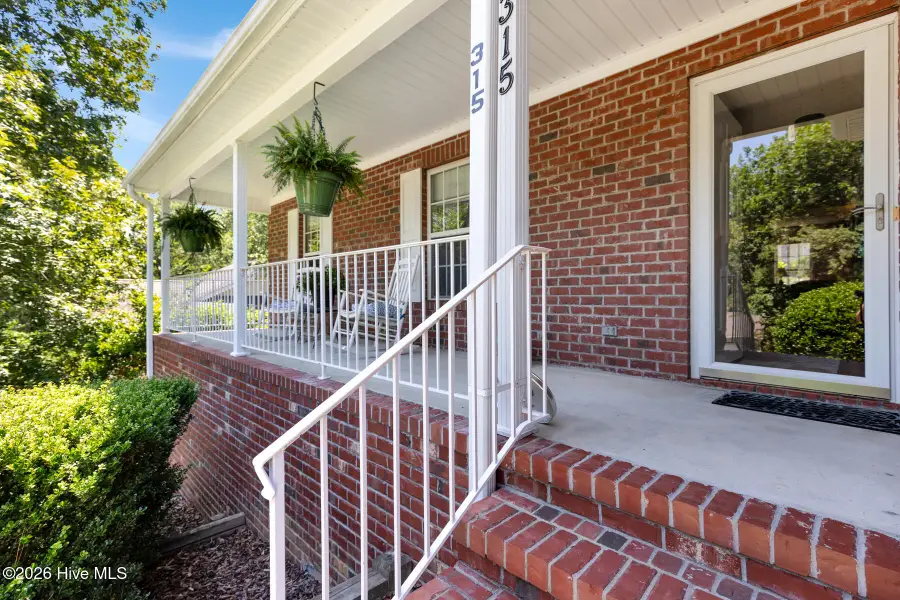 315 Sandhills Circle, Pinehurst, NC 28374 - #2