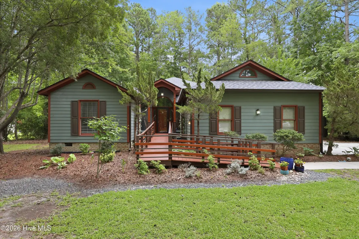 6015 Club House Drive, New Bern, NC 28562 - #1