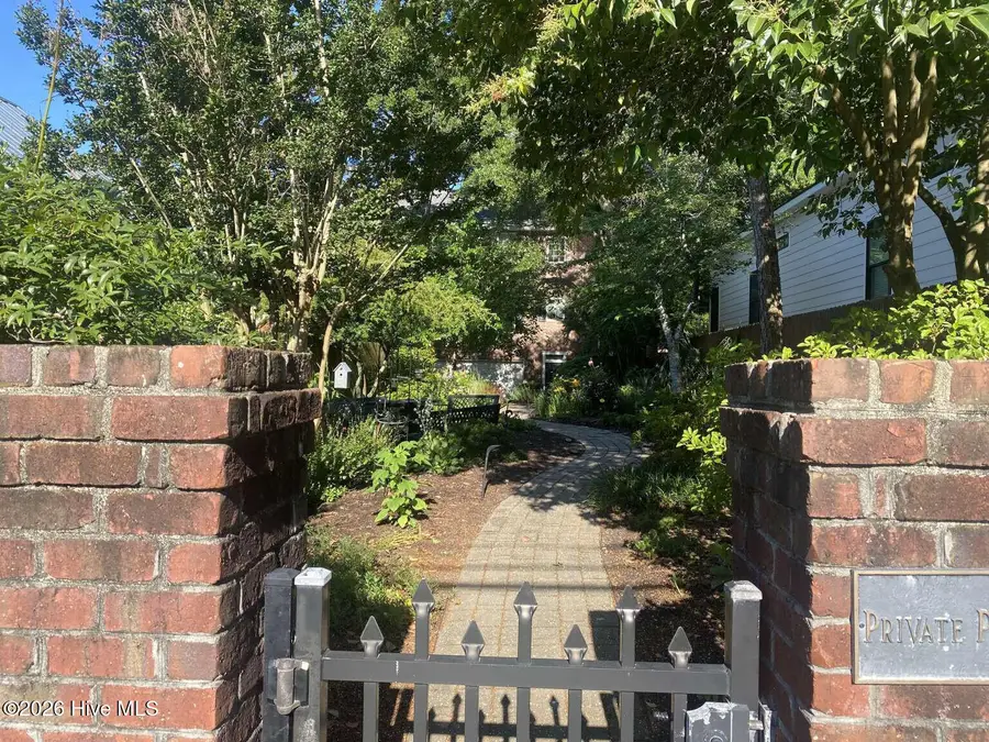 622 S 2nd Street #6, Wilmington, NC 28401 - #3