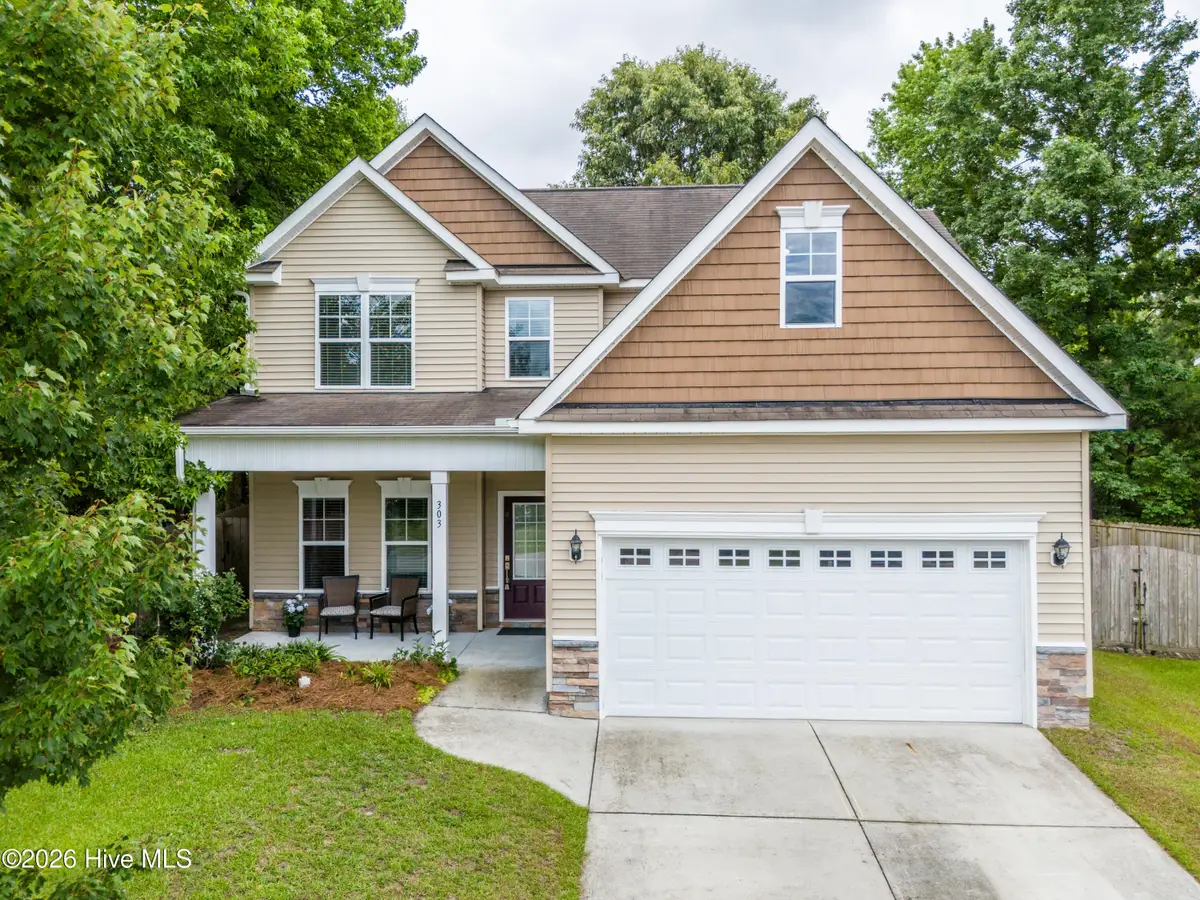 303 Bonnie Court, Sneads Ferry, NC 28460 - #1