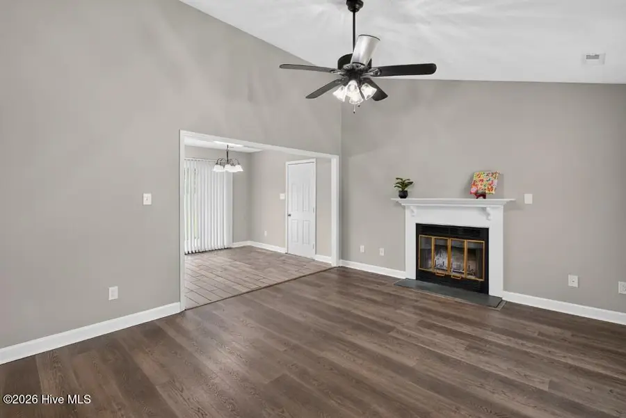 415 Cottonwood Court, Havelock, NC 28532 - #3