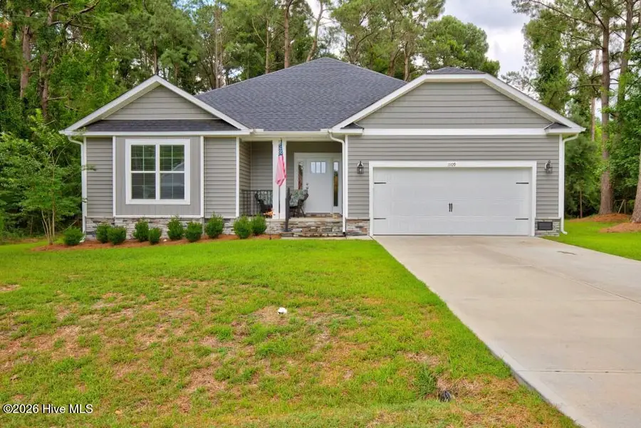 1109 Coral Reef Drive, New Bern, NC 28560 - #2