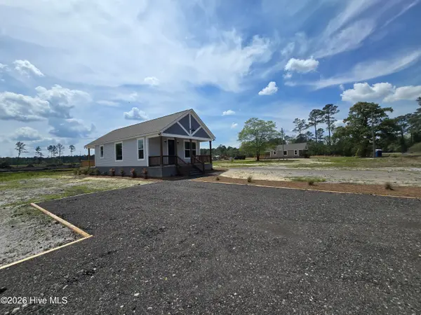579 Stokestown Road, Wallace, NC 28466