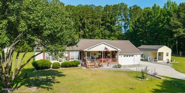 9328 Doris Drive, Oriental, NC 28571