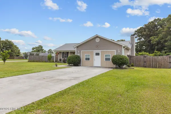 309 Parkton Drive, Richlands, NC 28574