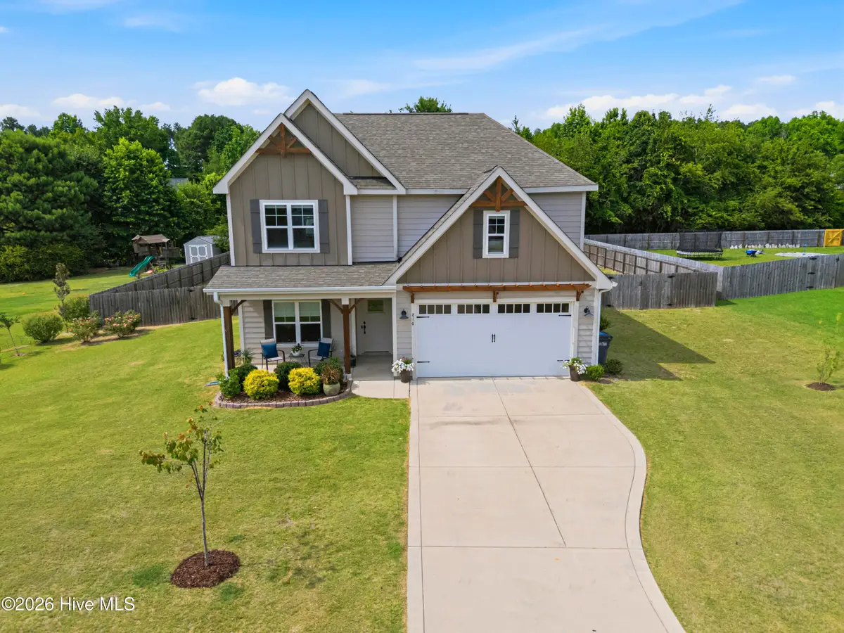 816 Warwick Lane, Carthage, NC 28327 - #1