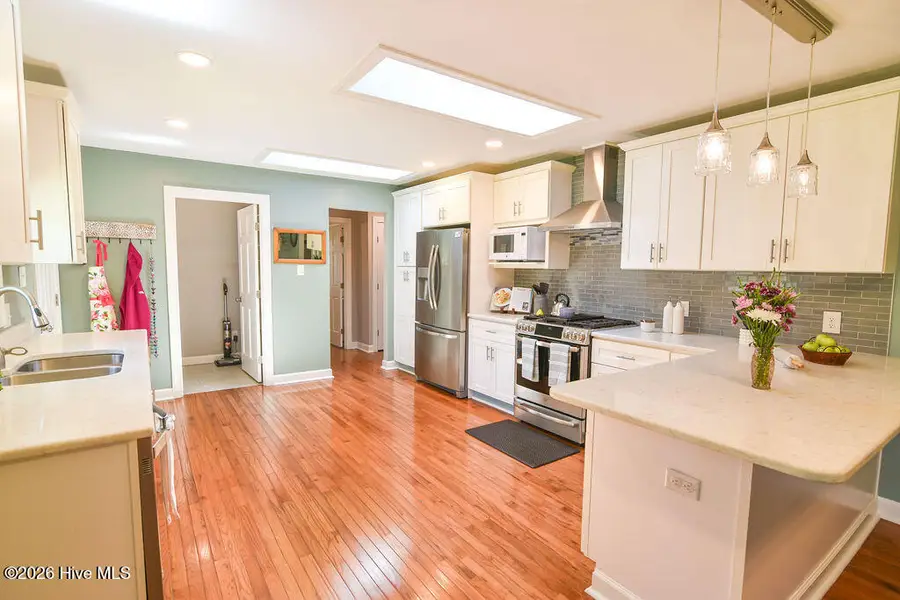 903 Plantation Drive, New Bern, NC 28562 - #2