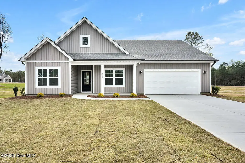 202 E T. Batson Road, Burgaw, NC 28425 - #1