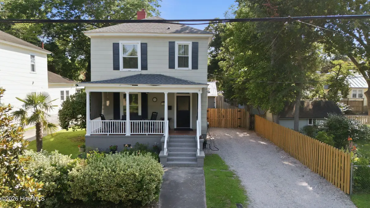 1409 N Pasteur Street, New Bern, NC 28560 - #1