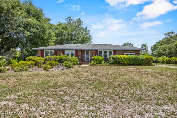 320 Ilex Drive, Wilmington, NC 28412