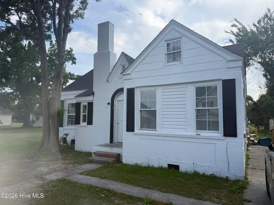 421 Perry Street, Elizabeth City, NC 27909 - #2