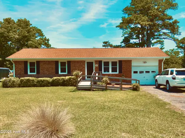 182 Tuttles Grove Road, Beaufort, NC 28516