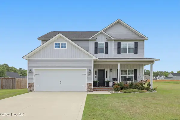 225 N Windy Ridge Road, Hubert, NC 28539