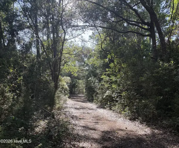 511 London Street Se, Southport, NC 28461