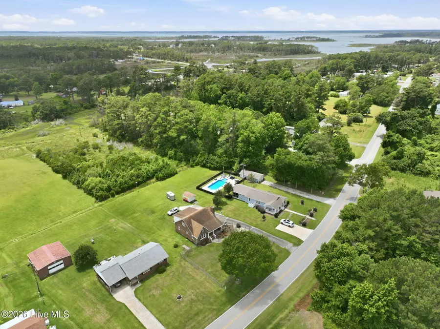 534 Gillikin Road, Beaufort, NC 28516 - #3