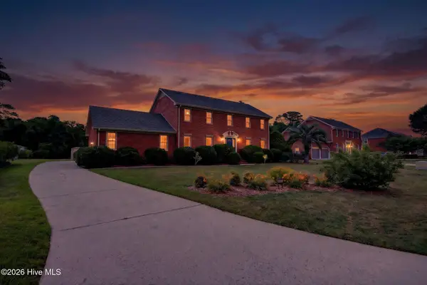 3324 Red Berry Drive, Wilmington, NC 28409