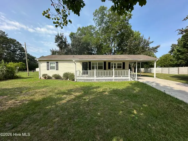 17120 Barnes Drive, Laurinburg, NC 28352