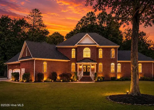 4000 Sterling Trace Drive, Winterville, NC 28590