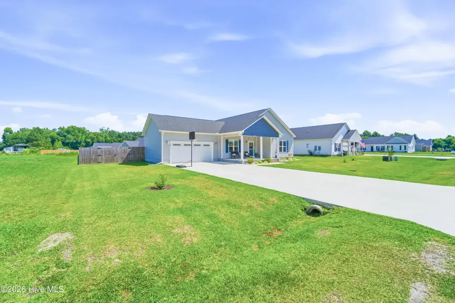 103 Thoroughbred Run, Richlands, NC 28574 - #2