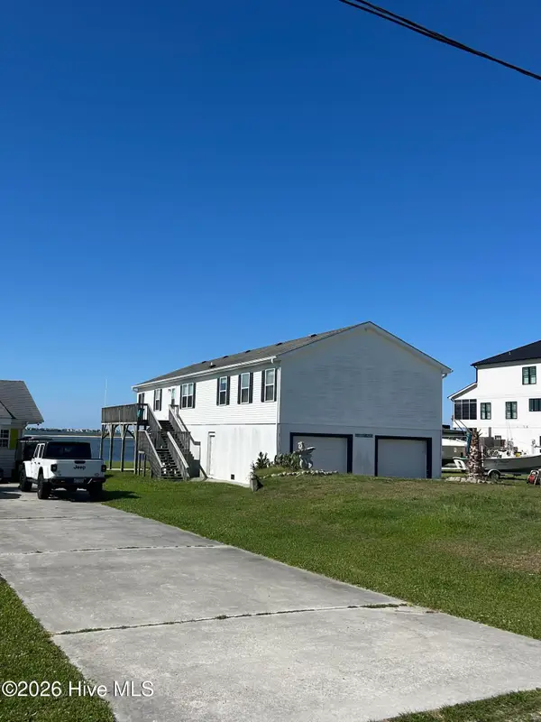 159 Salty Shores Point Drive, Newport, NC 28570