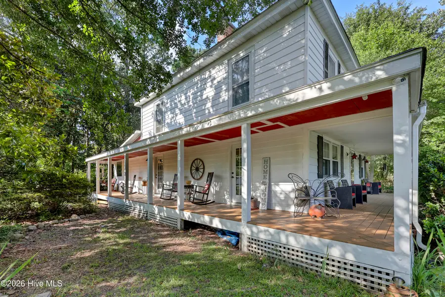 3698 Nc Highway 53 E, Burgaw, NC 28425 - #3