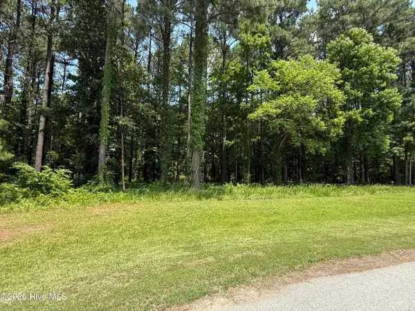 18 Indian Town Creek Drive, Hertford, NC 27944