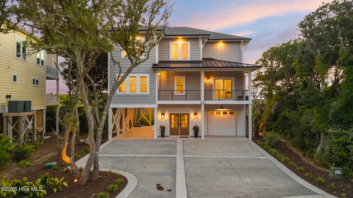 221 Porto Vista Drive, North Topsail Beach, NC 28460 - #1