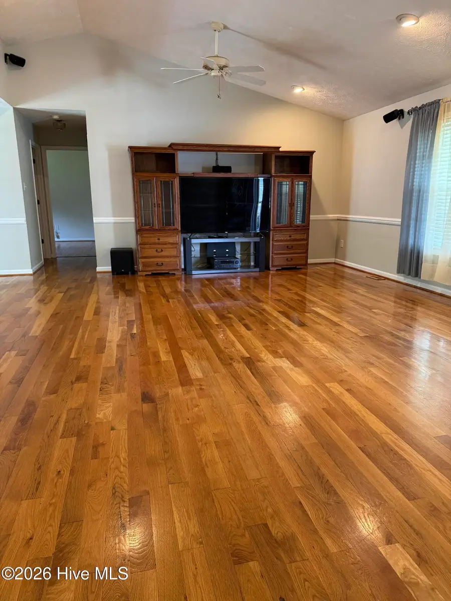 1237 Airport Road, Hamlet, NC 28345 - #2
