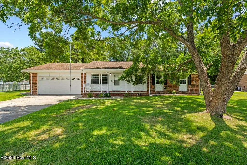 604 Oakwood Avenue, Jacksonville, NC 28546 - #1