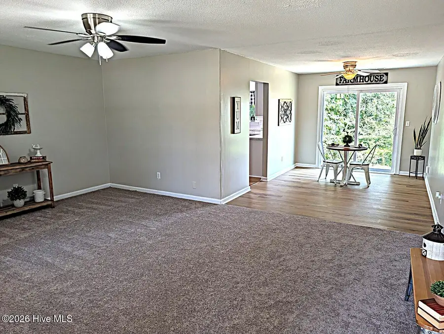 109 Royal Court, Jacksonville, NC 28546 - #3