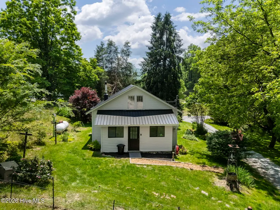 1740 Winding Stairs Road, Topton, NC 28781 - #2