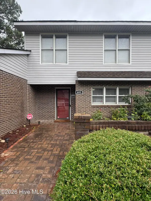 603 Sherbrooke Circle, Laurinburg, NC 28352
