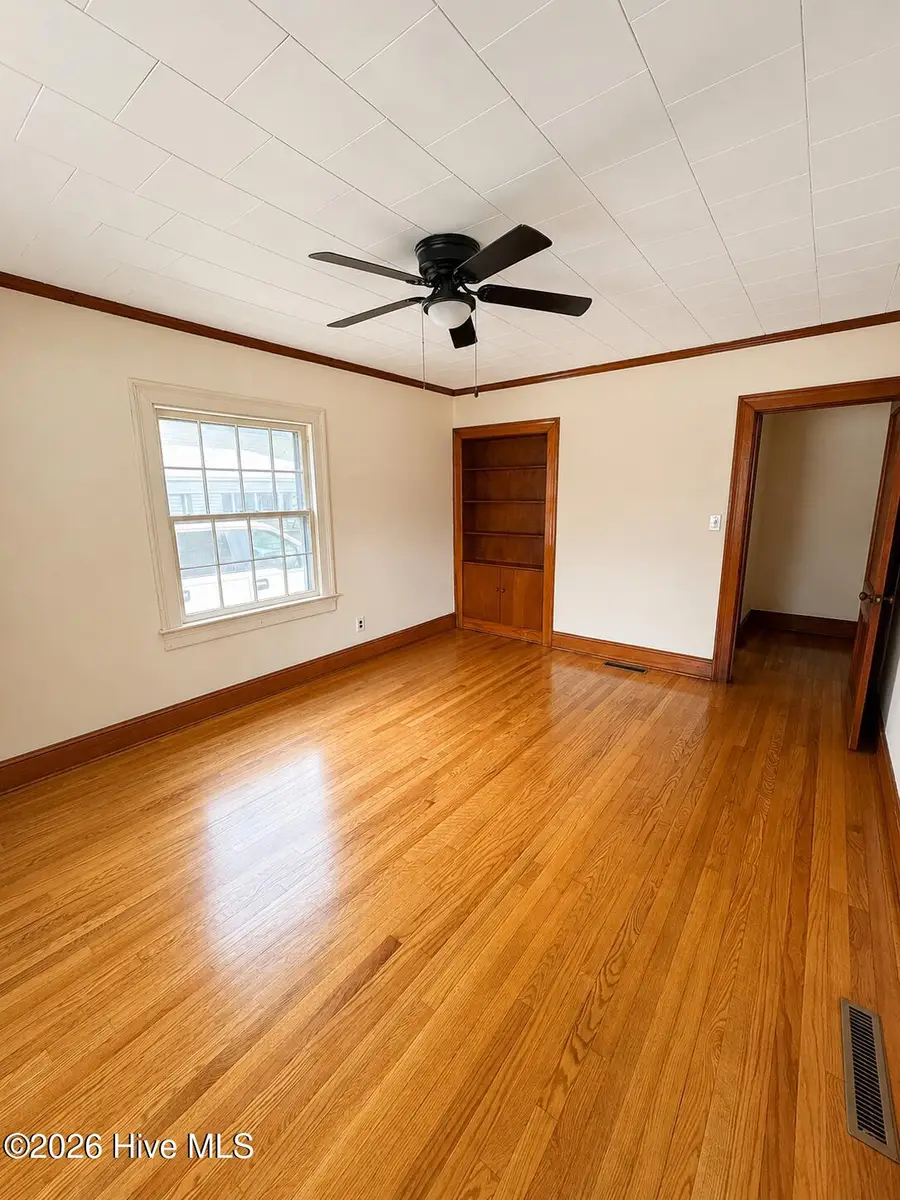 304 W 2nd Street, Robersonville, NC 27871 - #3