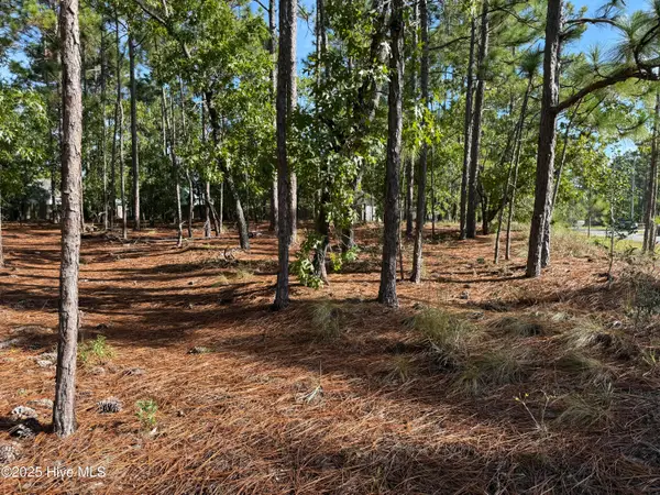 585 Westwood Road, Southport, NC 28461