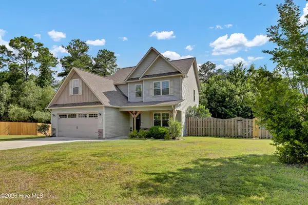 904 Gulf Chase Court, Sneads Ferry, NC 28460